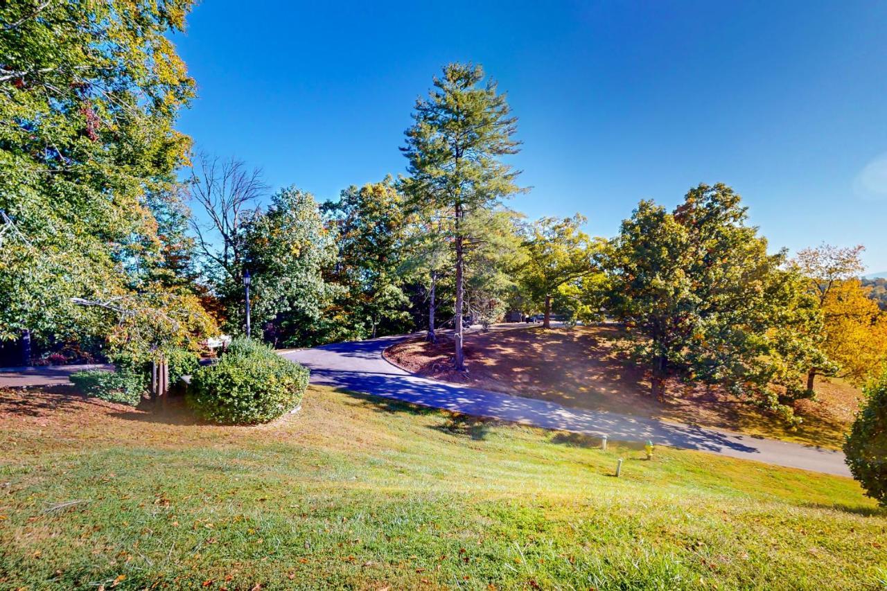 Alpine Abode Apartment Pigeon Forge Bagian luar foto